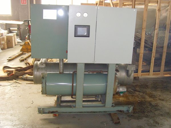 孝昌酒店中央空调不停机清洗方法介绍